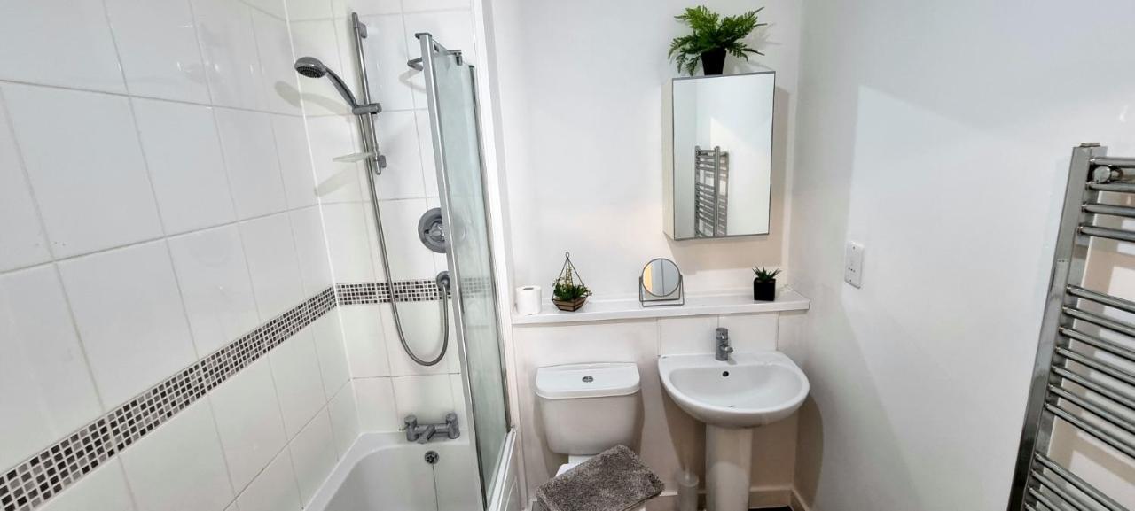 360 Serviced Accommodations - Colchester Marine Quay - 1 Double Bedroom Apartment Kültér fotó
