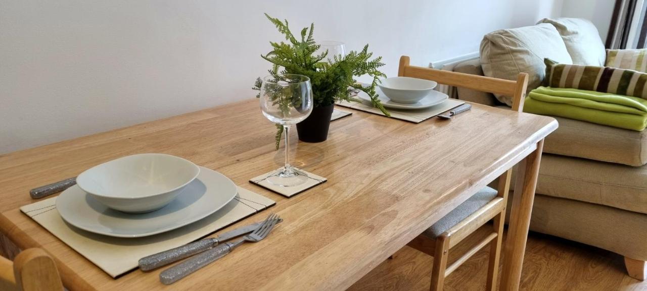 360 Serviced Accommodations - Colchester Marine Quay - 1 Double Bedroom Apartment Kültér fotó